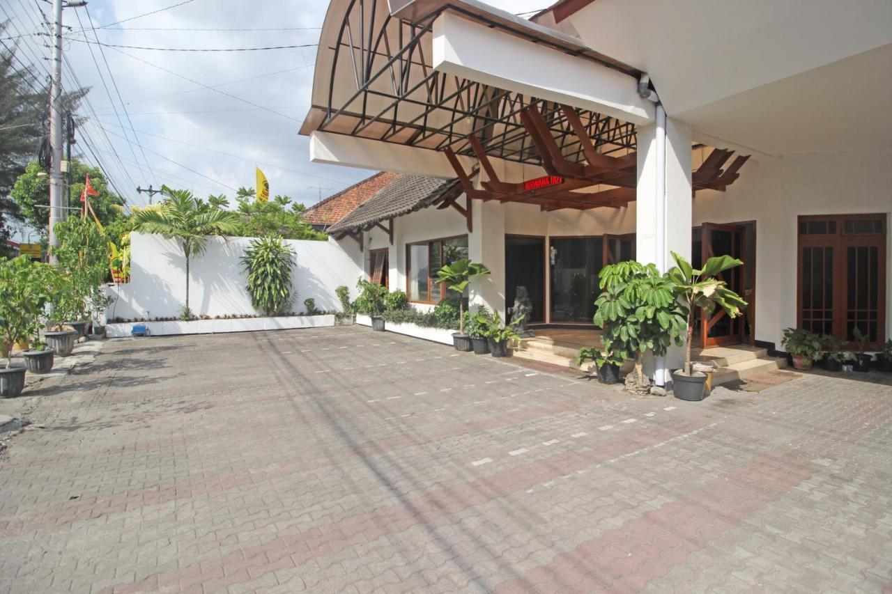 Reddoorz Plus @ Taman Siswa 3 Yogyakarta Ngoại thất bức ảnh