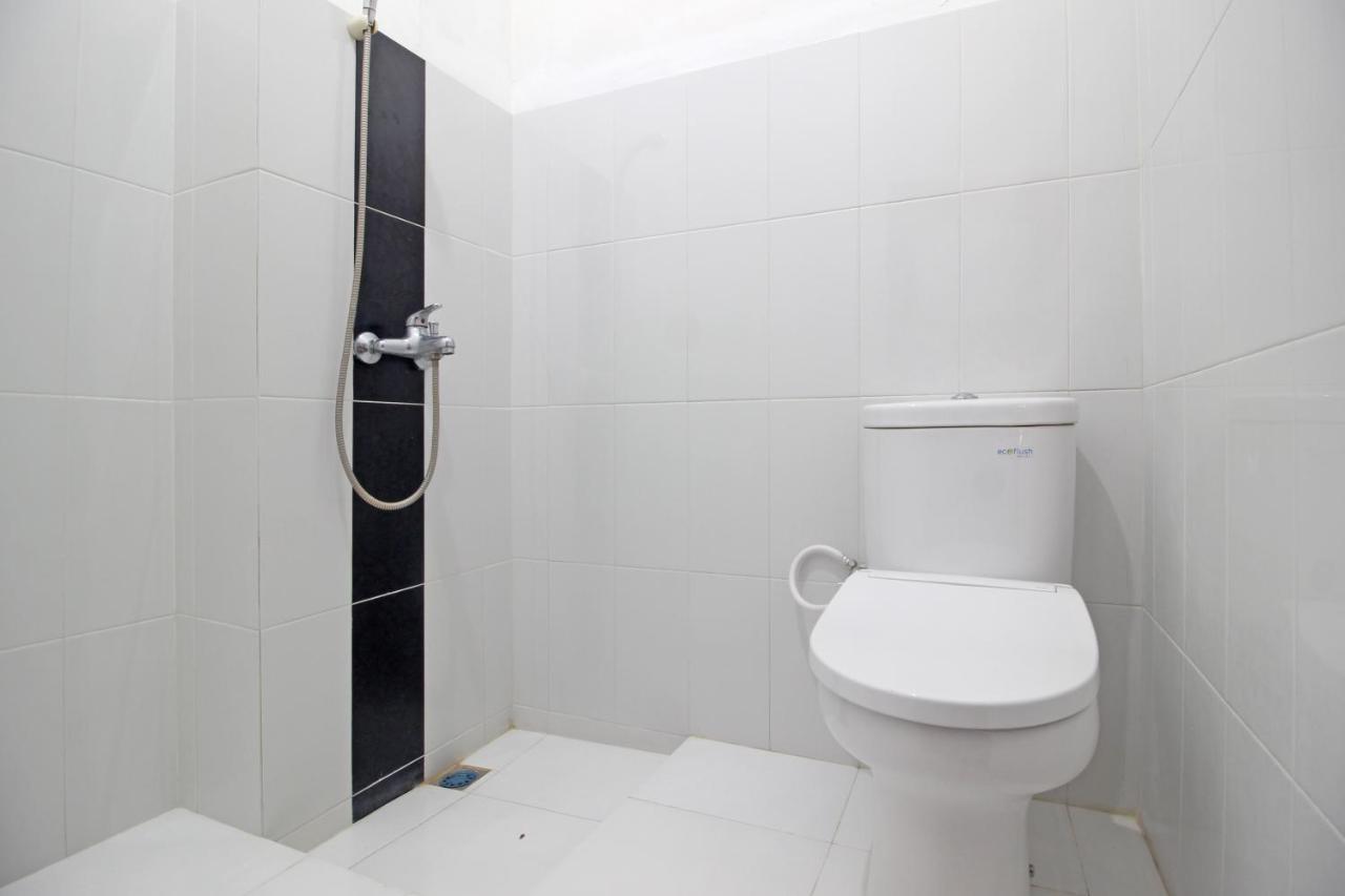 Reddoorz Plus @ Taman Siswa 3 Yogyakarta Ngoại thất bức ảnh