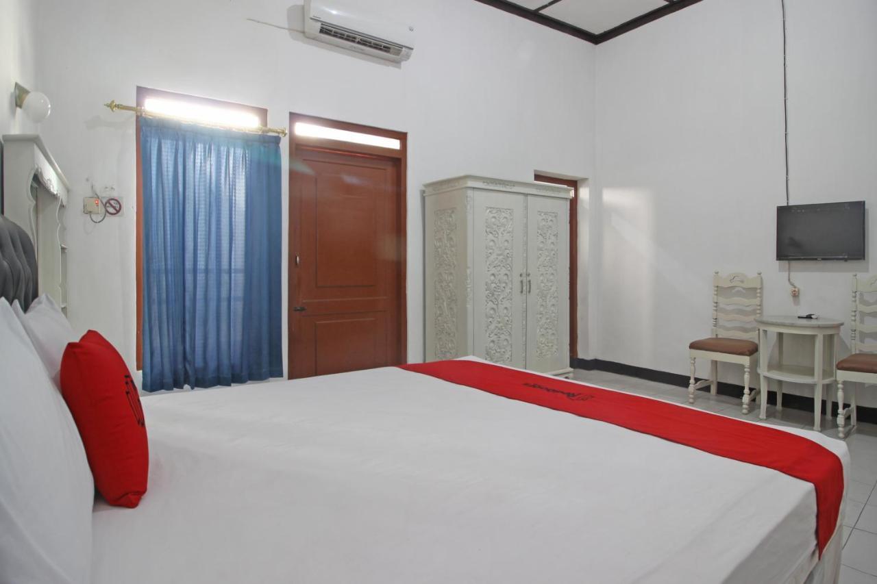 Reddoorz Plus @ Taman Siswa 3 Yogyakarta Ngoại thất bức ảnh