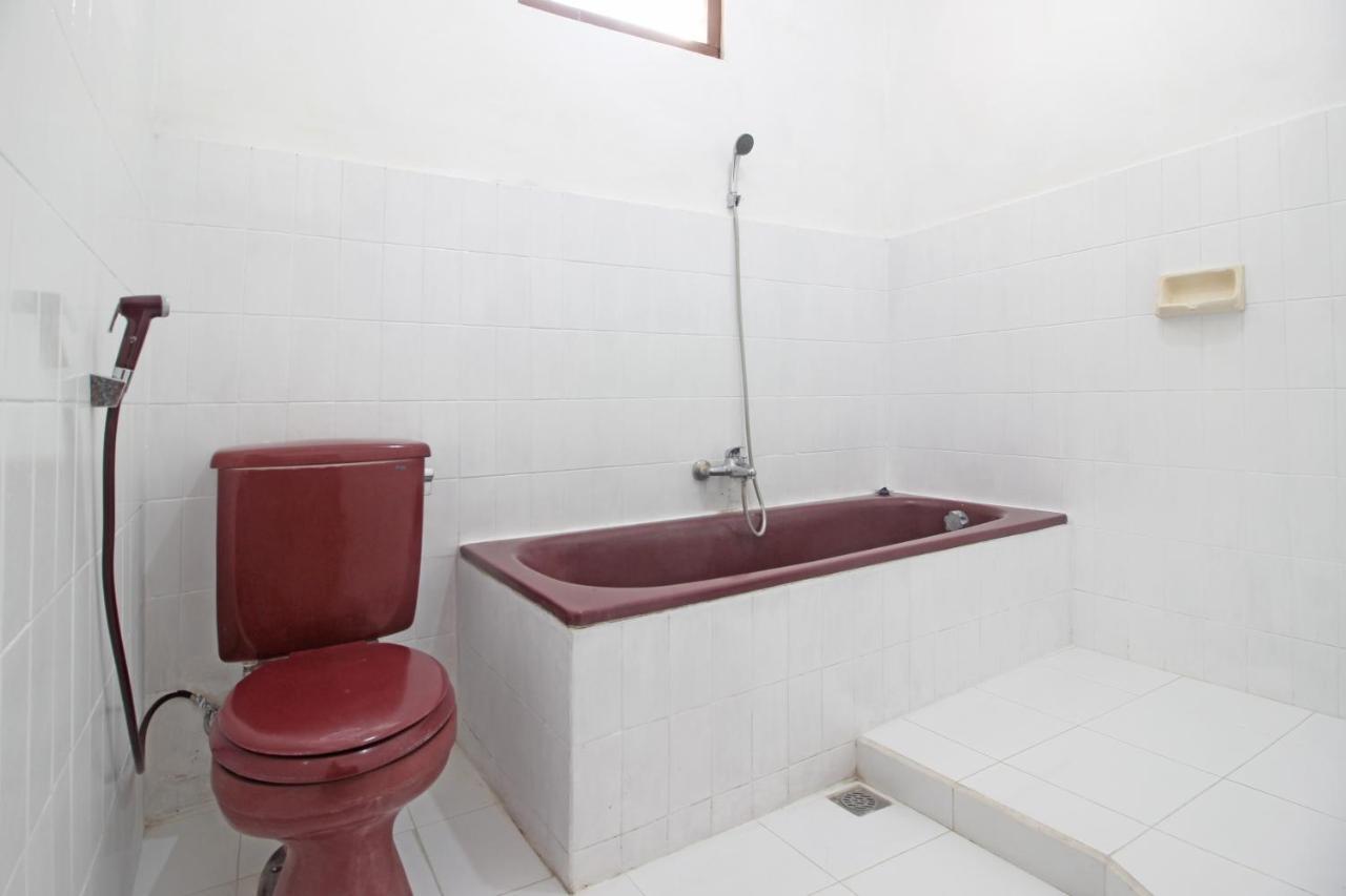 Reddoorz Plus @ Taman Siswa 3 Yogyakarta Ngoại thất bức ảnh